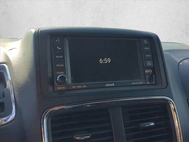 Used 2014 Dodge Grand Caravan SXT w/ Blacktop Package FWD image 14