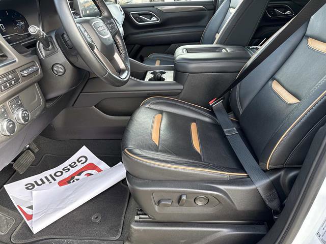 Used 2024 GMC Yukon AT4 w/ AT4 Premium Package image 11