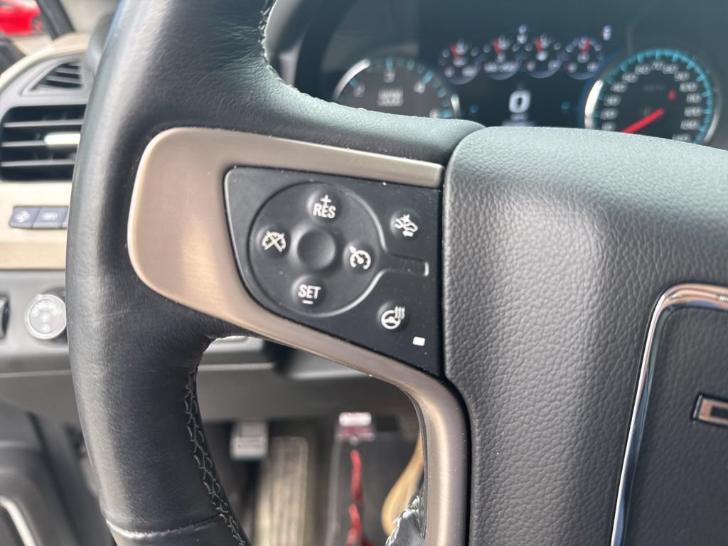 Used 2018 GMC Yukon Denali w/ Open Road Package AWD/4WD image 10