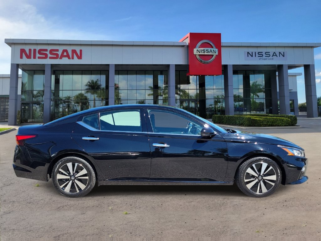Used 2019 Nissan Altima 2.5 SL FWD image 4