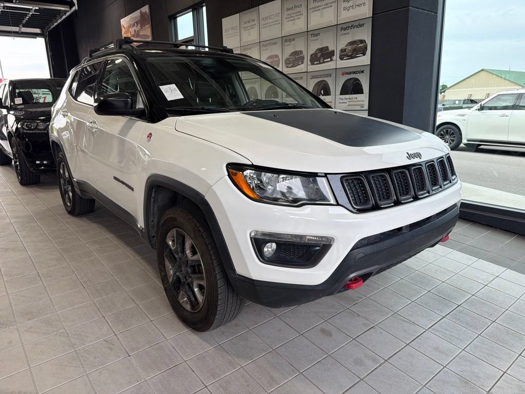 Used 2018 Jeep Compass Trailhawk AWD/4WD image 3