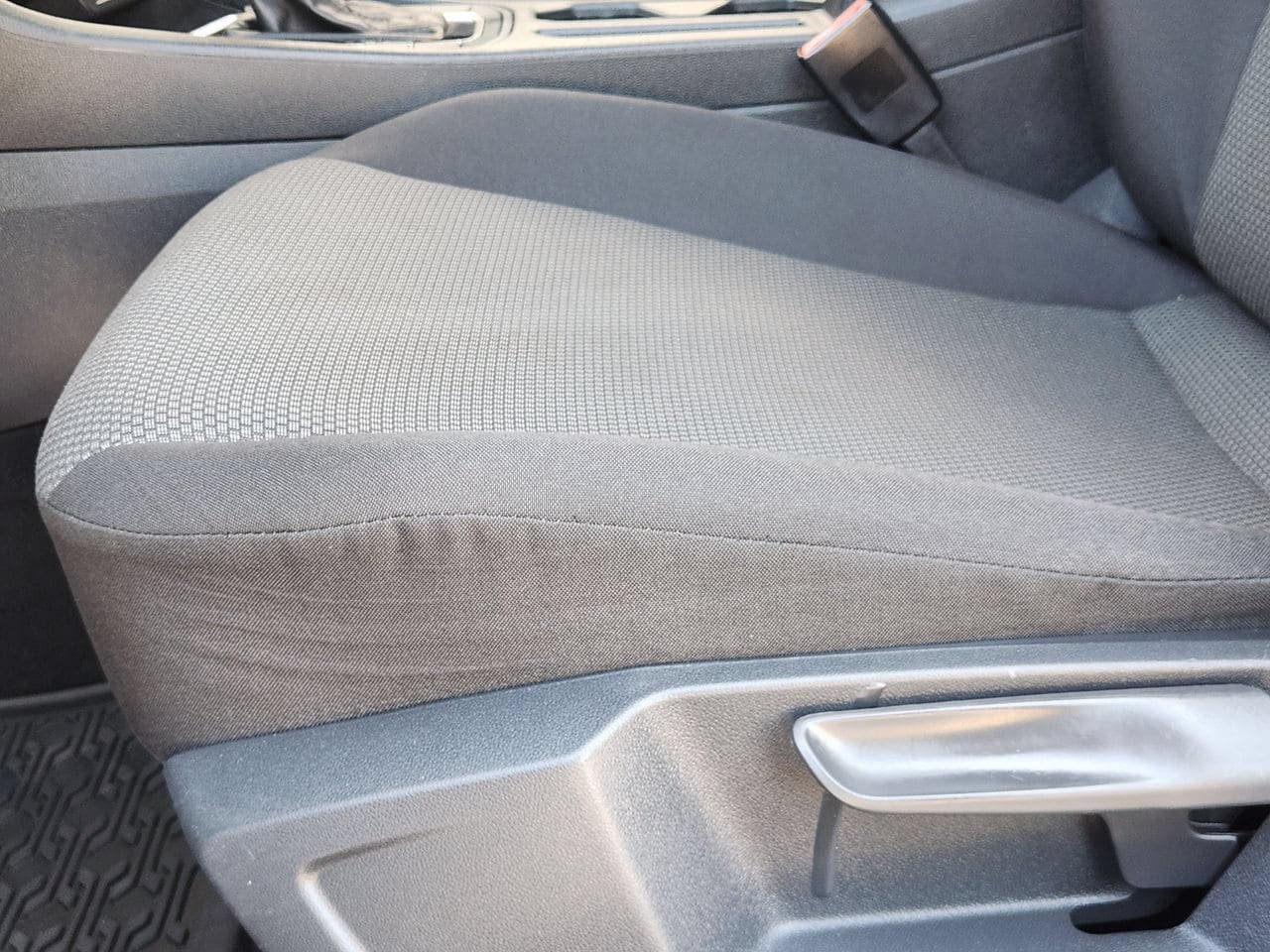 Used 2020 Volkswagen Jetta S FWD image 21