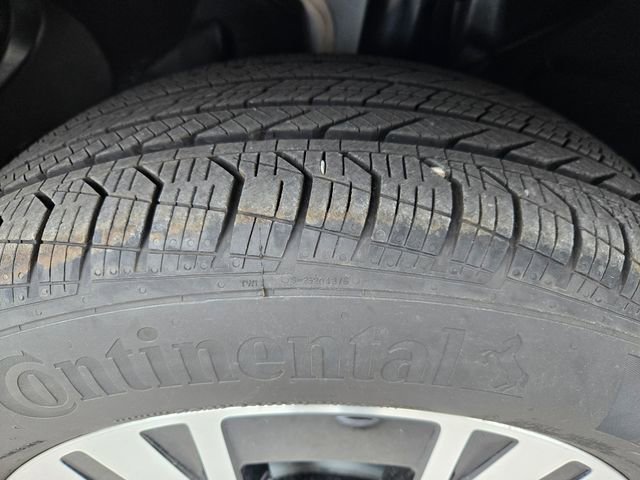 Certified 2025 Mercedes-Benz GLA 250 4MATIC image 9