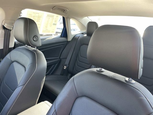 Used 2022 Volkswagen Jetta SEL FWD image 22