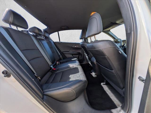 Used 2016 Honda Accord Sport image 17