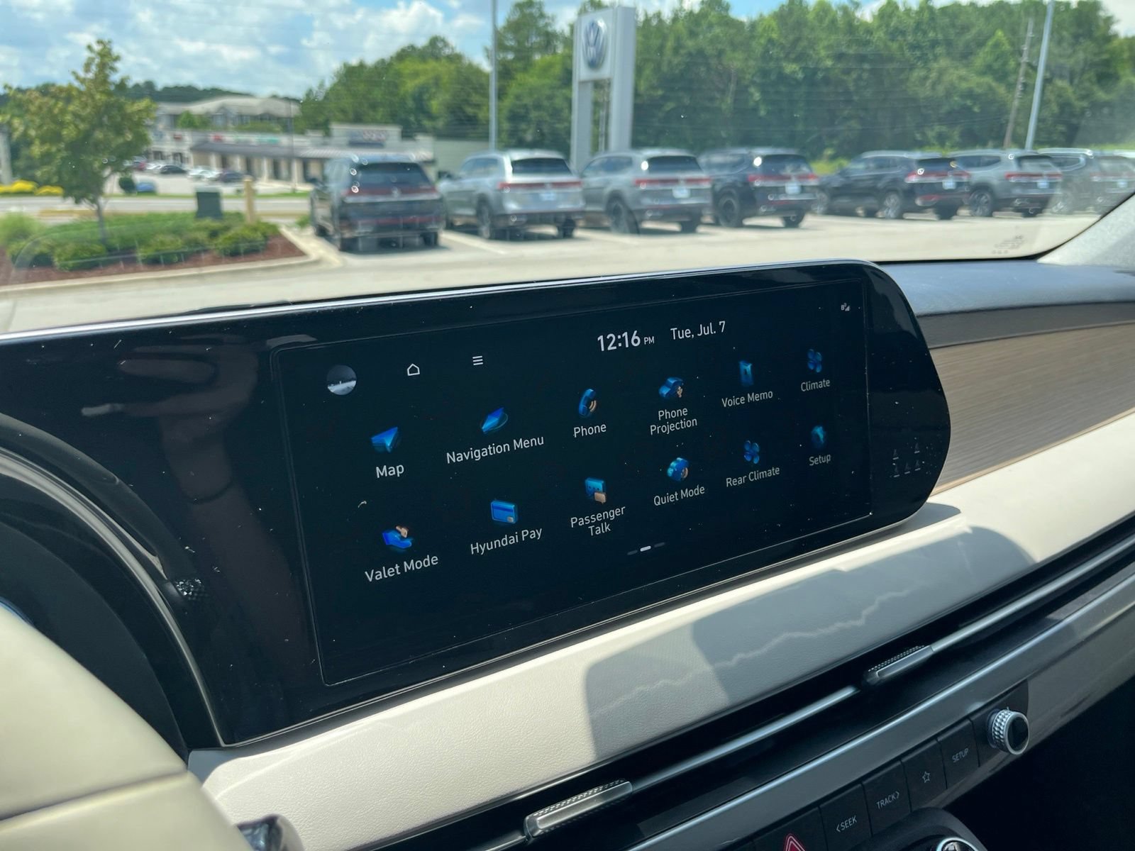 Used 2024 Hyundai Palisade Limited FWD image 27