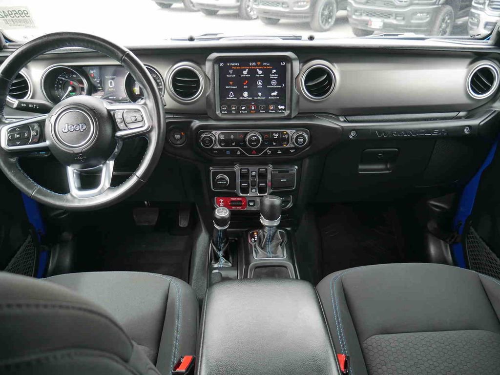 Certified 2021 Jeep Wrangler Unlimited Rubicon 4xe w/ Cold Weather Group image 5