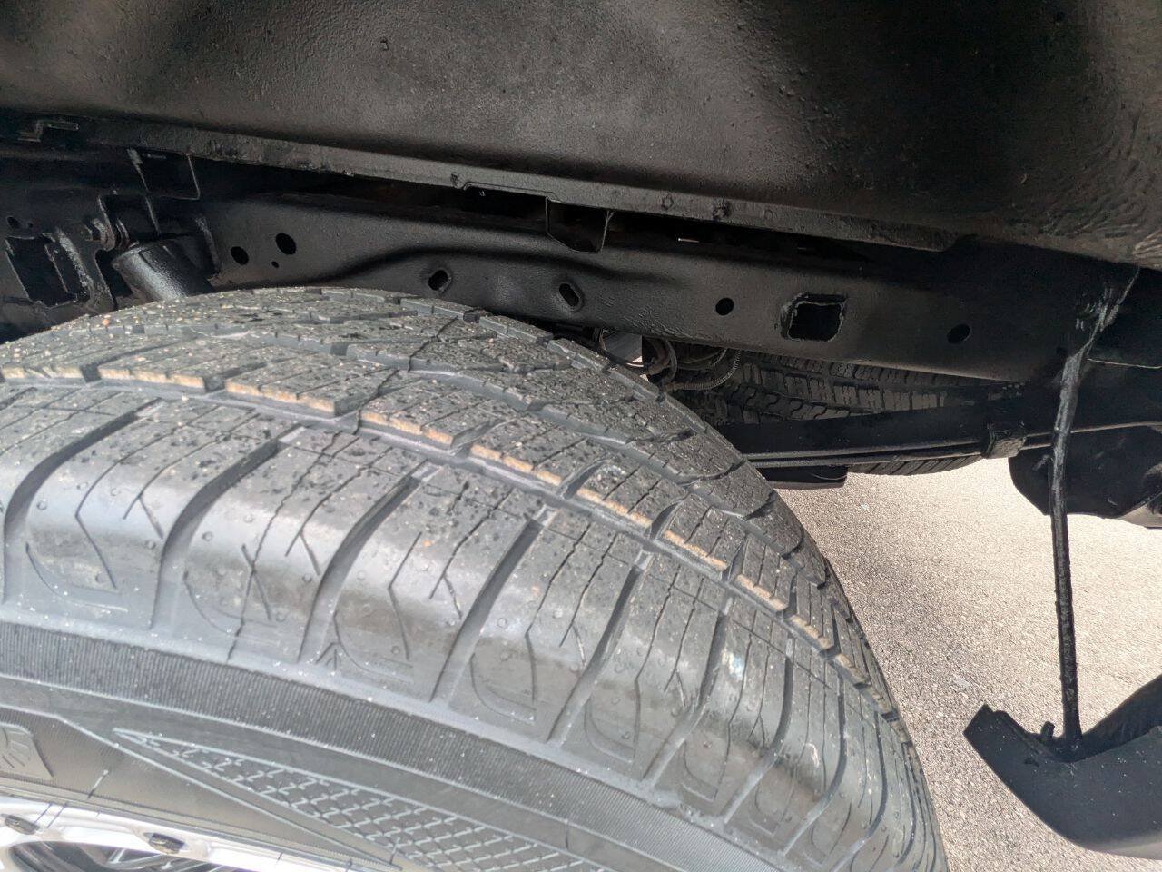 Used 2013 Ford F150 STX w/ Mid Equipment Group AWD/4WD image 12