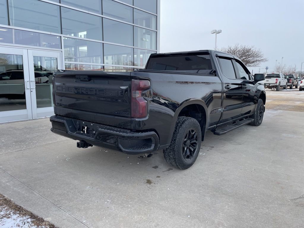 Used 2023 Chevrolet Silverado 1500 Custom image 5