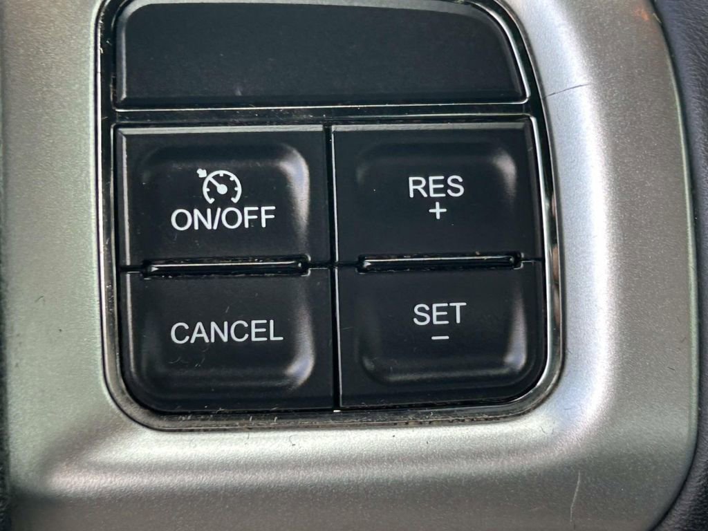 Used 2013 Dodge Charger R/T RWD image 22