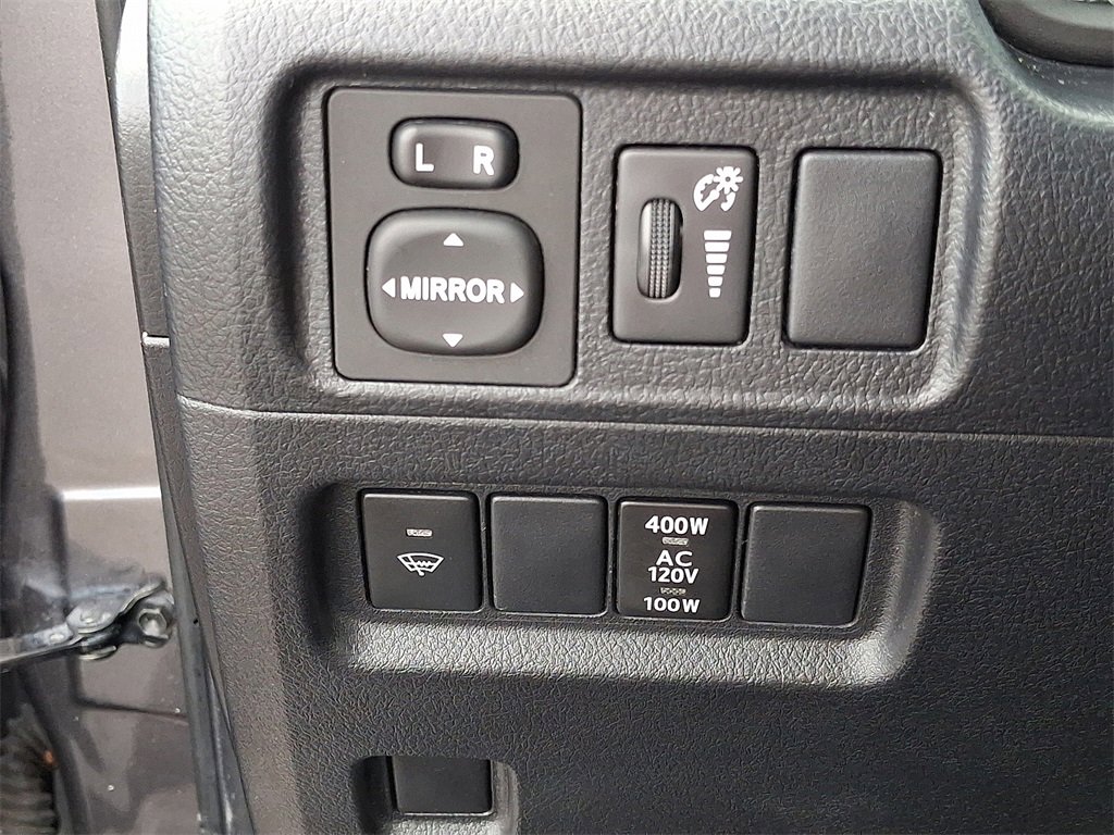 Used 2018 Toyota 4Runner TRD Off-Road image 21