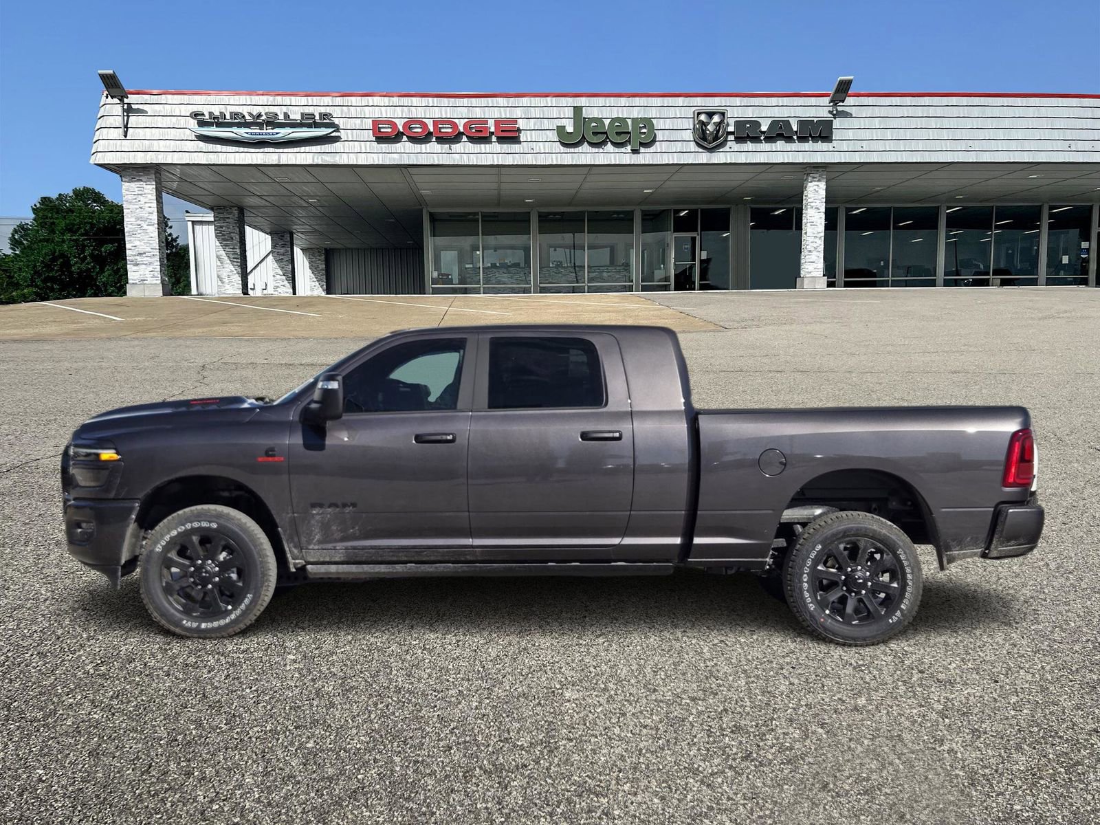 New 2026 RAM 2500 Laramie image 4