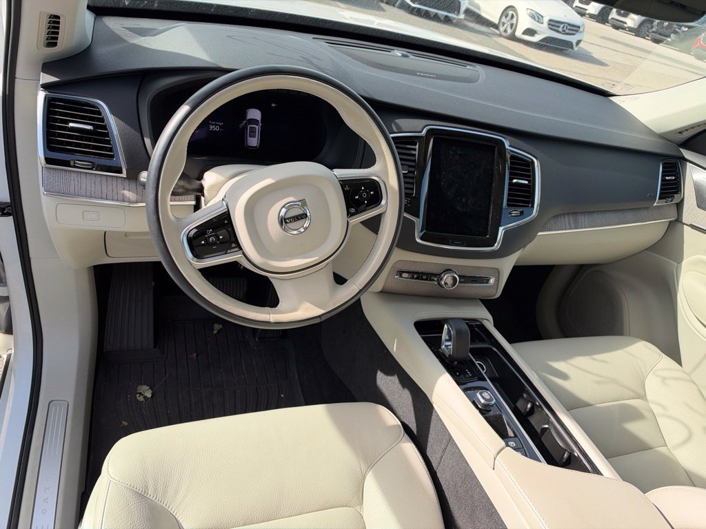 Used 2024 Volvo XC90 B6 Plus w/ Protection Package Premier AWD/4WD image 10