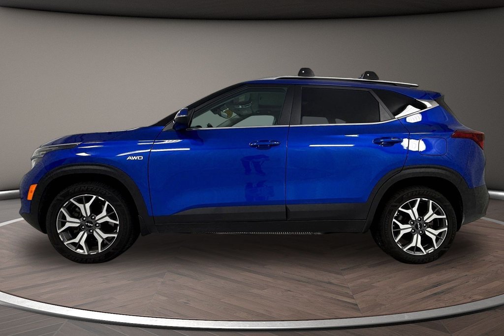 Used 2023 Kia Seltos EX AWD/4WD image 4