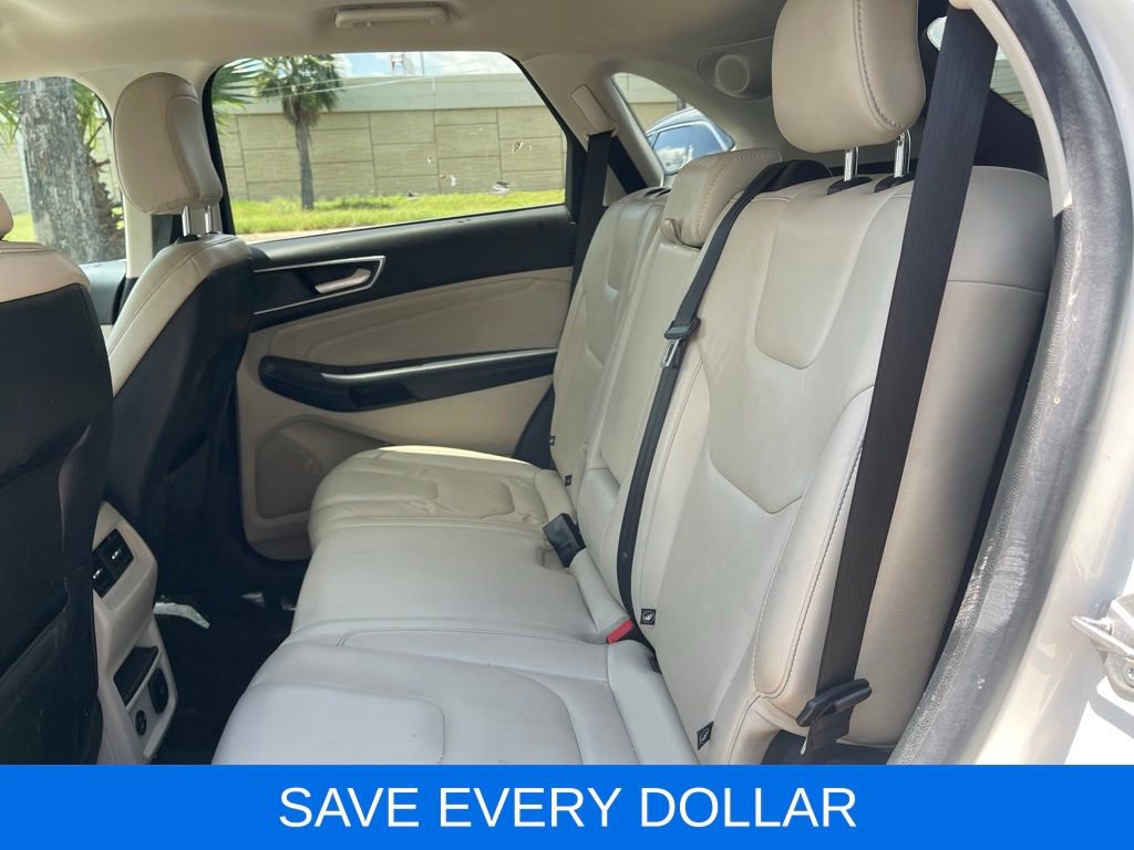 Used 2021 Ford Edge Titanium FWD image 15