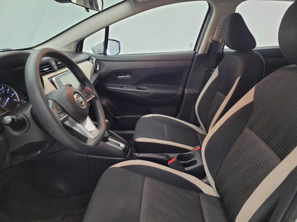 Used 2021 Nissan Versa SV FWD image 17