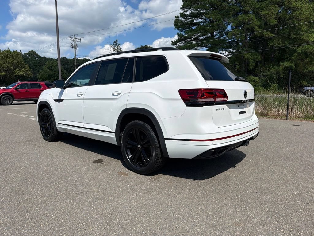 Used 2023 Volkswagen Atlas SEL R-Line AWD/4WD image 7
