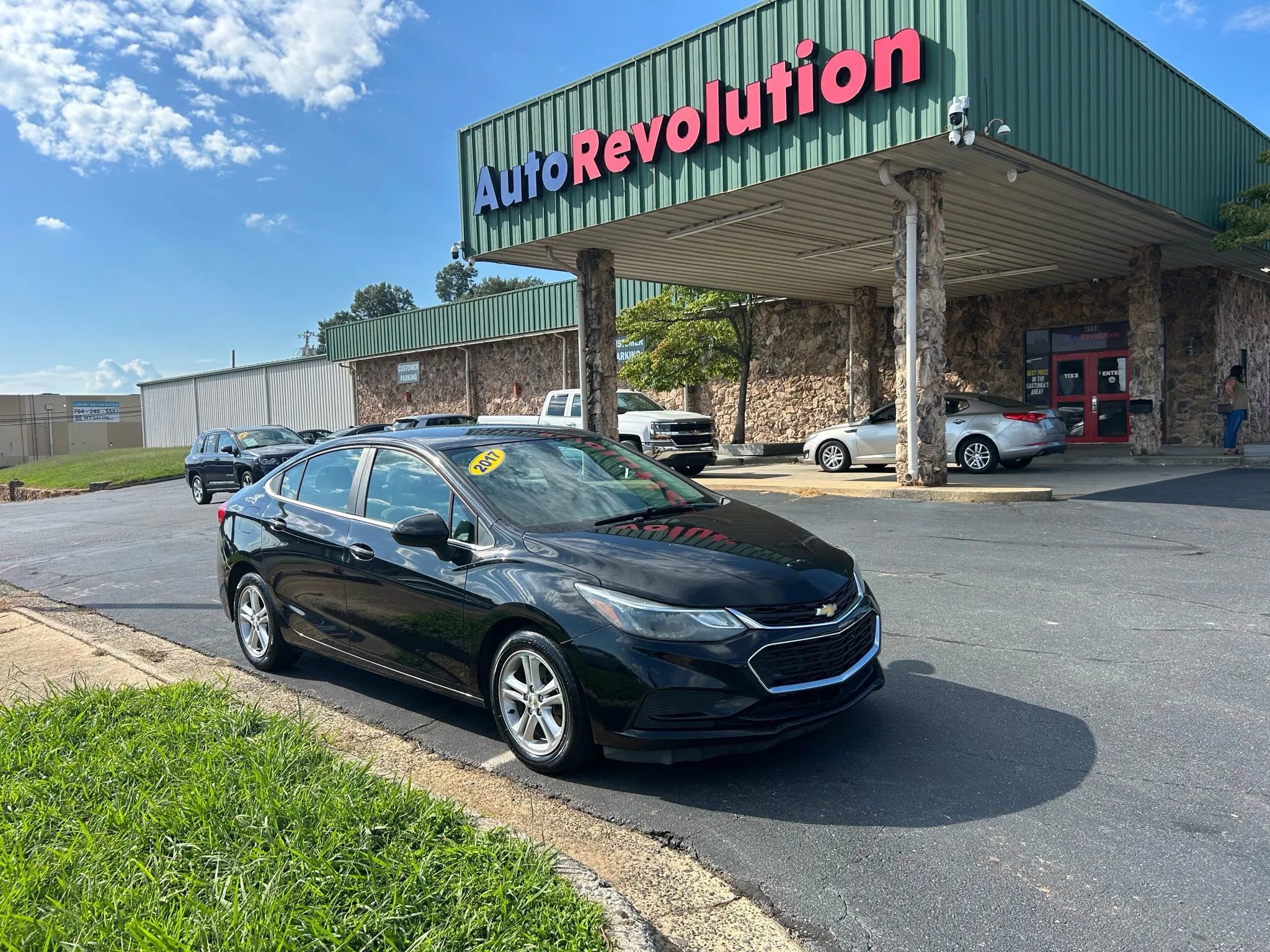 Used 2017 Chevrolet Cruze LT