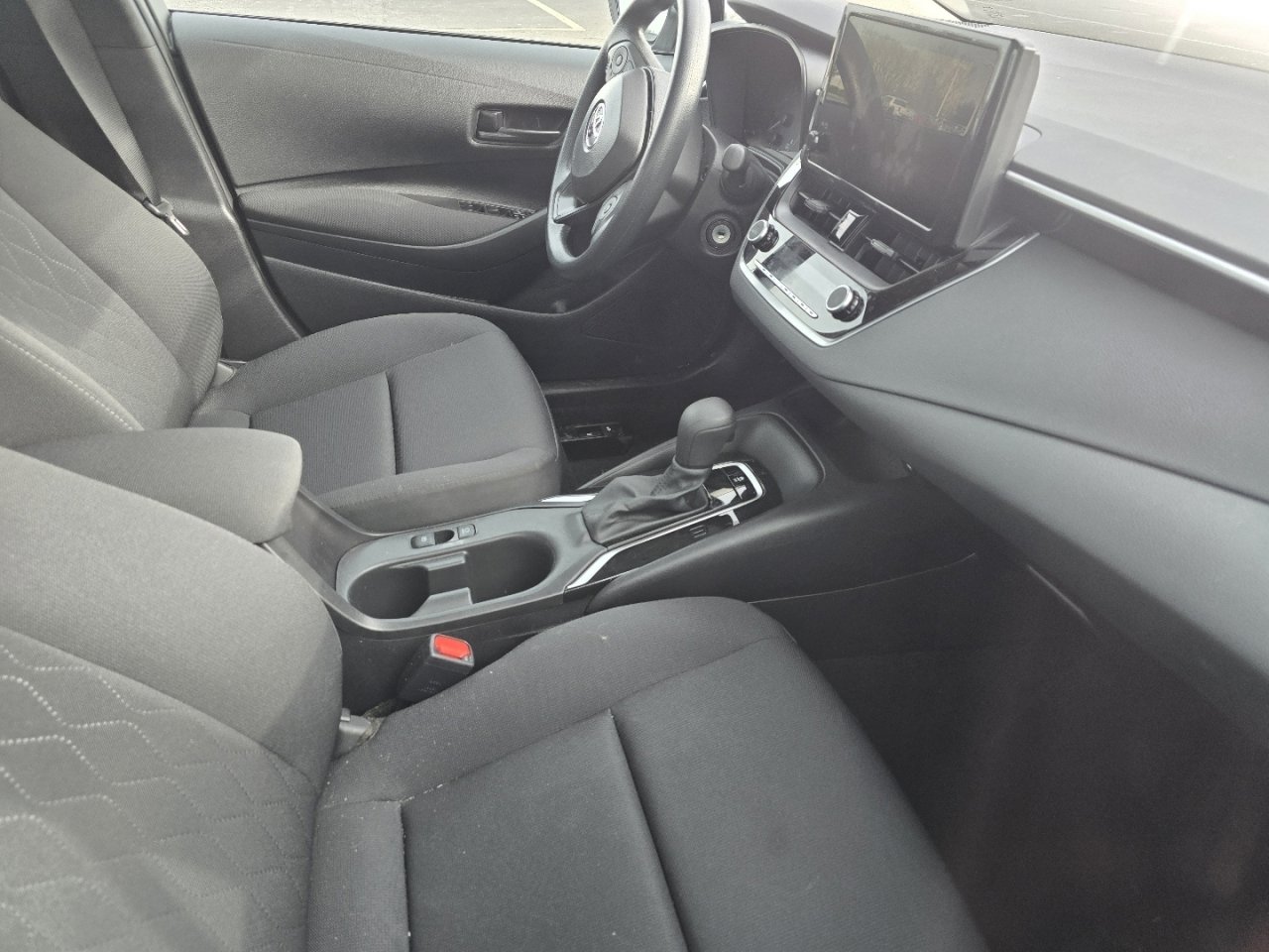 Certified 2025 Toyota Corolla LE image 14