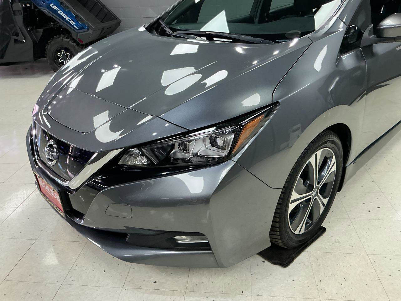 Used 2020 Nissan Leaf SV w/ SV Technology Package image 36