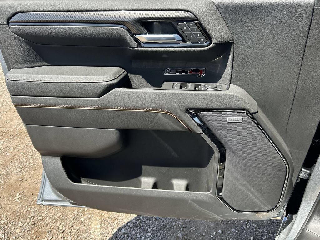 New 2026 GMC Sierra 1500 AT4 w/ Technology Package AWD/4WD image 23