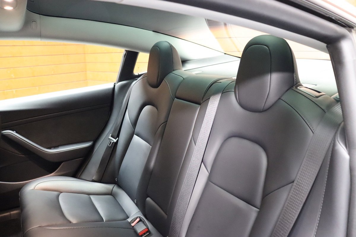 Used 2022 Tesla Model 3 Long Range image 40