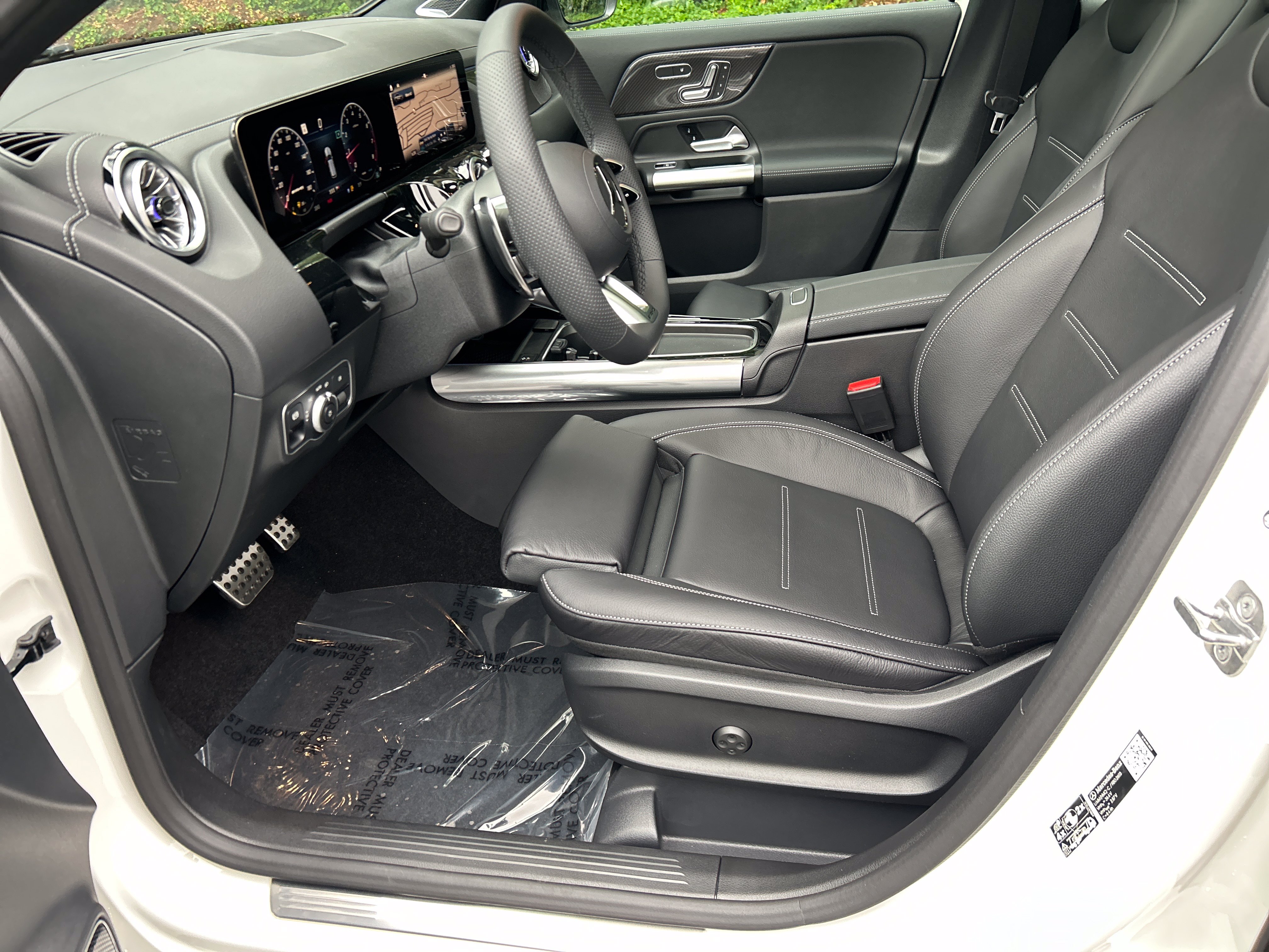 New 2026 Mercedes-Benz GLA 35 AMG 4MATIC image 18