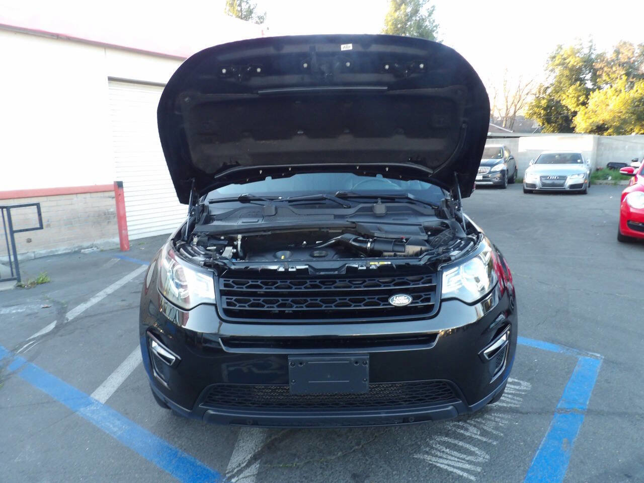 Used 2016 Land Rover Discovery Sport HSE image 13