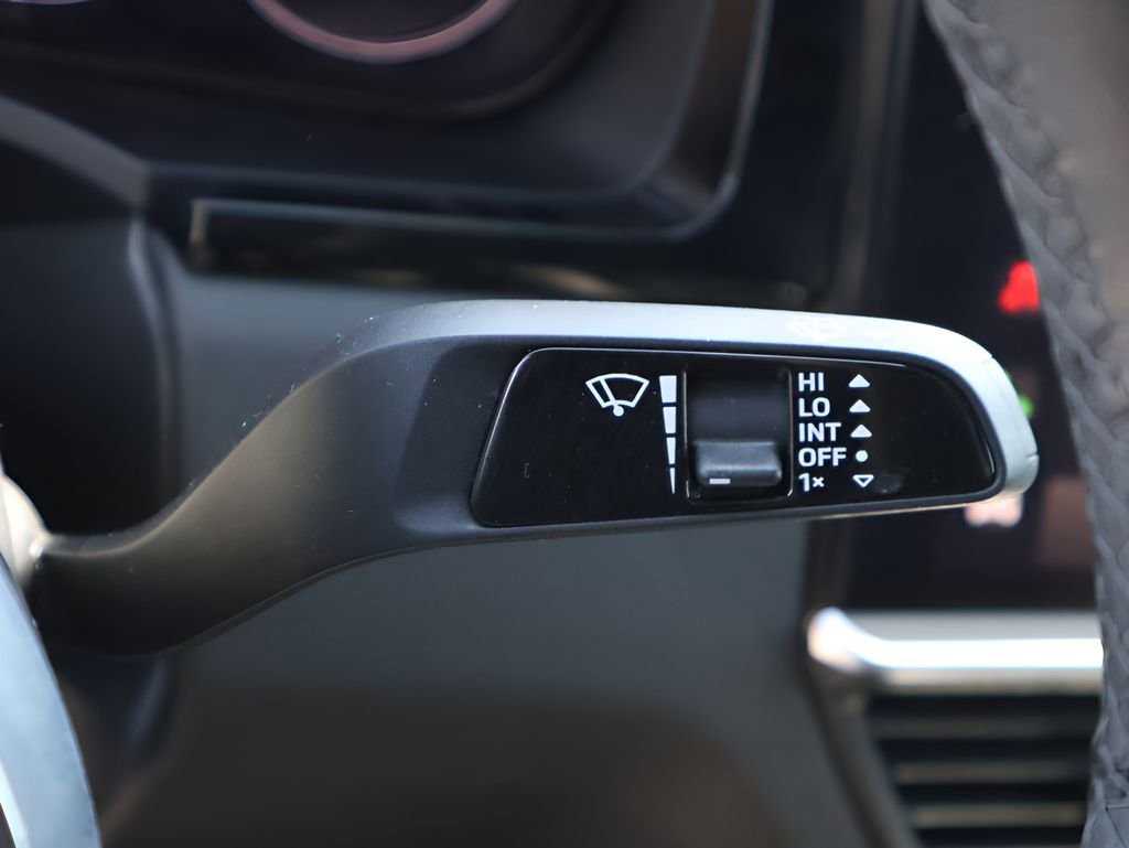Certified 2023 Porsche Cayenne GTS AWD/4WD image 32