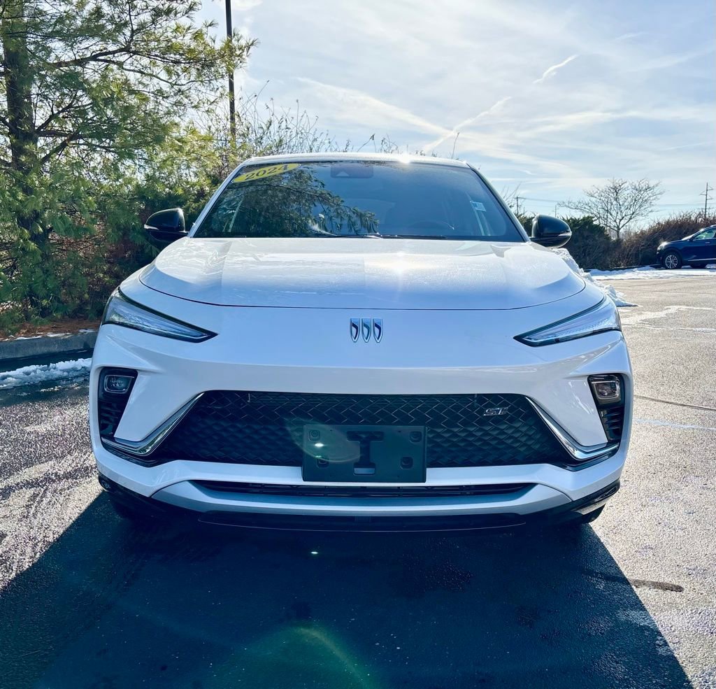 Used 2024 Buick Envista Sport Touring w/ Convenience I Package image 9