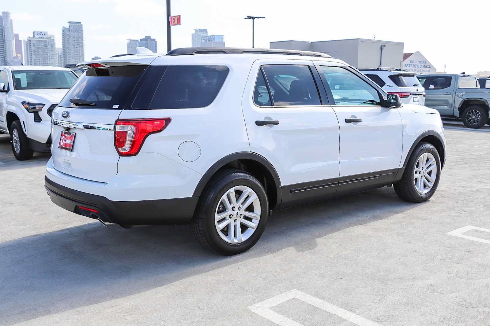 Used 2017 Ford Explorer FWD image 5