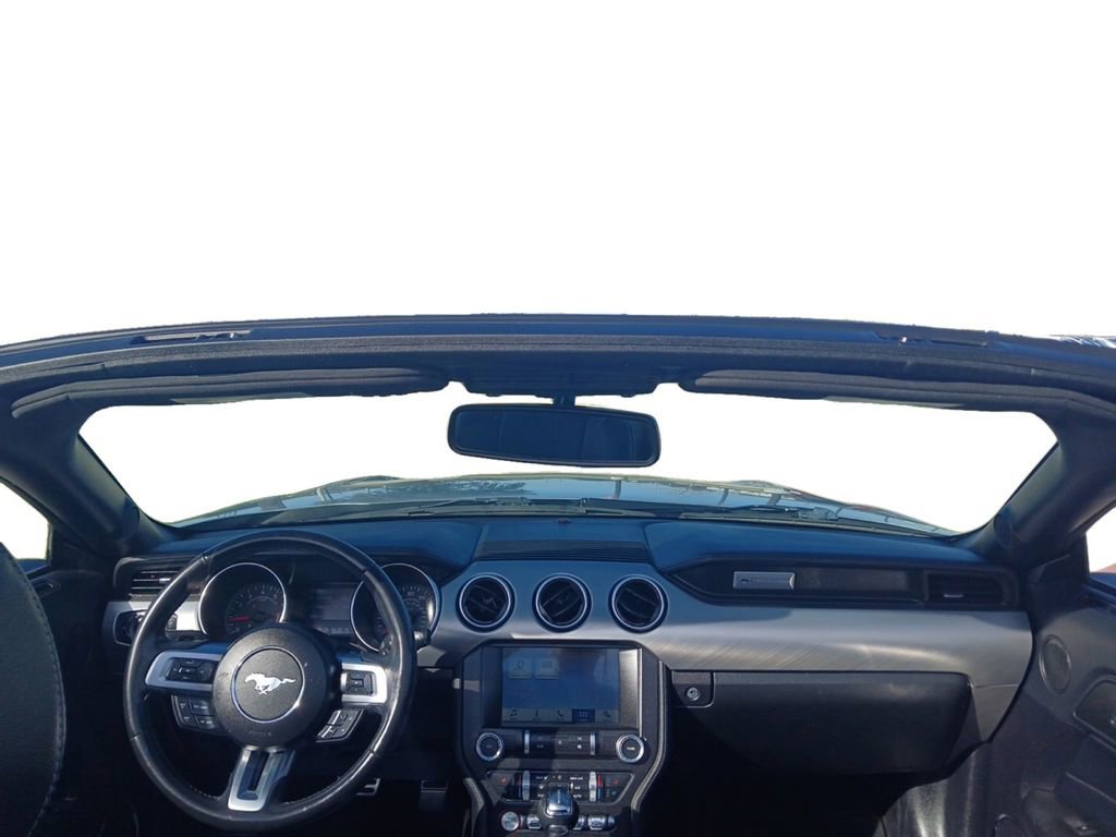 Used 2019 Ford Mustang Premium image 11