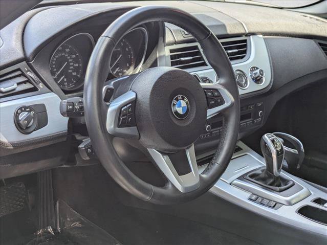Used 2013 BMW Z4 sDrive28i RWD image 10