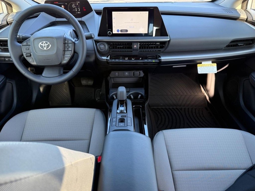 New 2026 Toyota Prius LE image 8