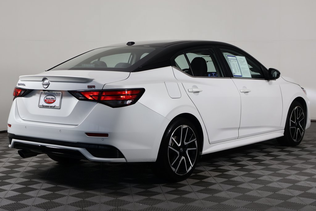 Used 2025 Nissan Sentra SR FWD image 4