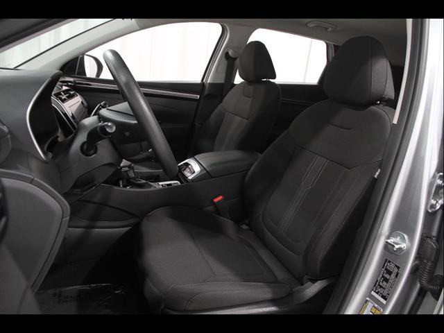 Certified 2023 Hyundai Tucson SEL AWD/4WD image 5