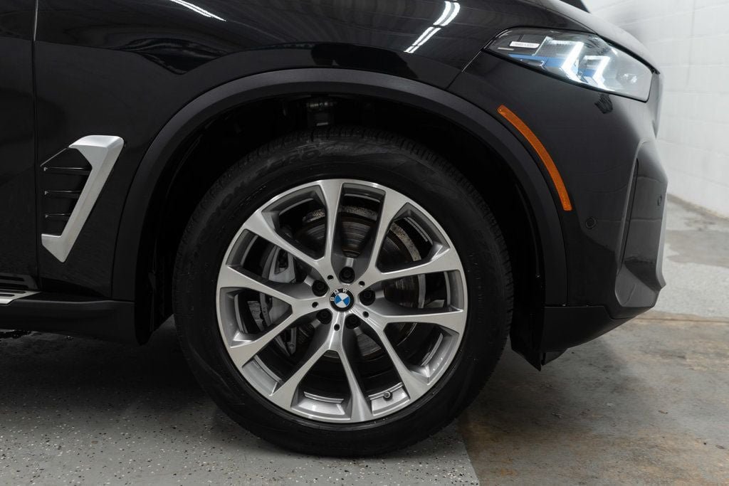 Used 2026 BMW X5 xDrive40i AWD/4WD image 45