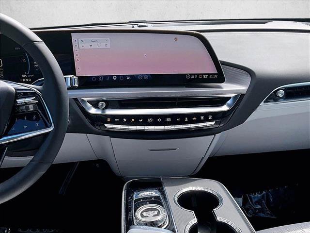 Certified 2025 Cadillac Lyriq Luxury RWD image 8