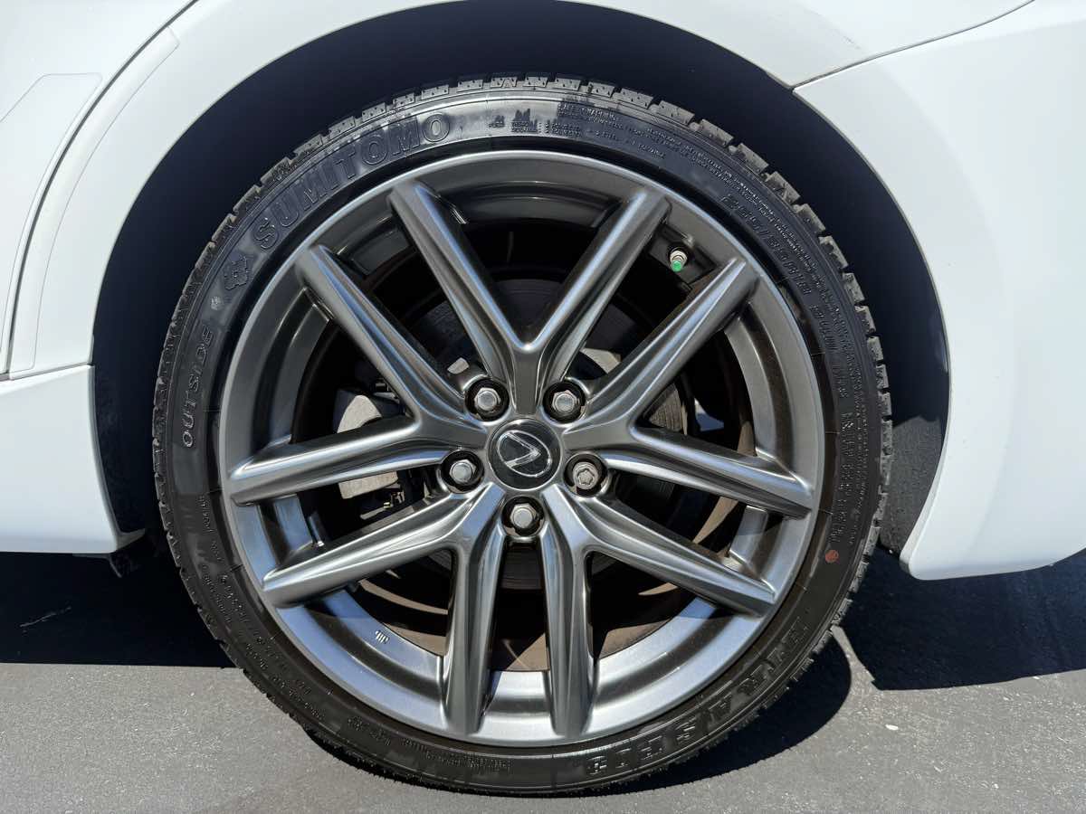 Used 2017 Lexus IS 350 F Sport w/ F Sport Package RWD image 9