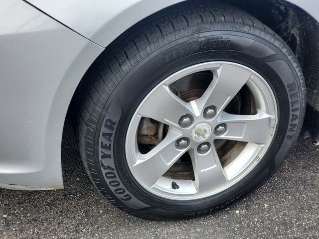 Used 2013 Chevrolet Malibu LT FWD image 6