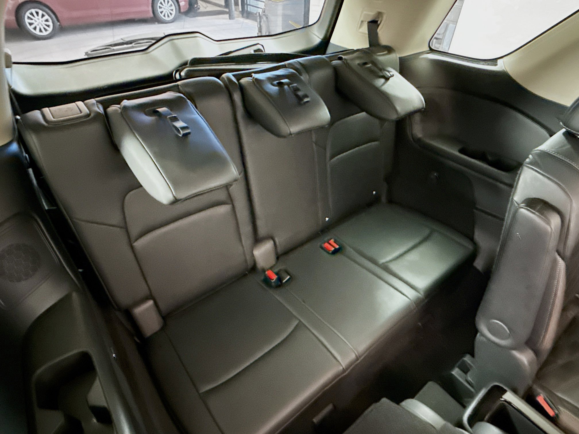 Used 2022 Nissan Pathfinder Platinum w/ Cargo Package image 26