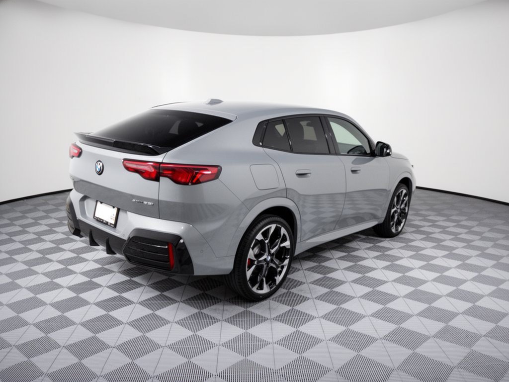 New 2027 BMW X2 xDrive28i w/ Technology Package AWD/4WD image 9
