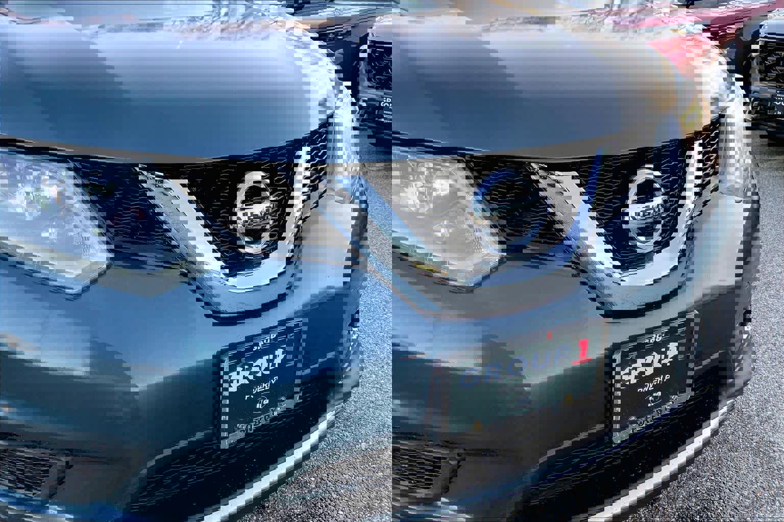 Used 2014 Nissan Rogue SV w/ SV Premium Package image 32