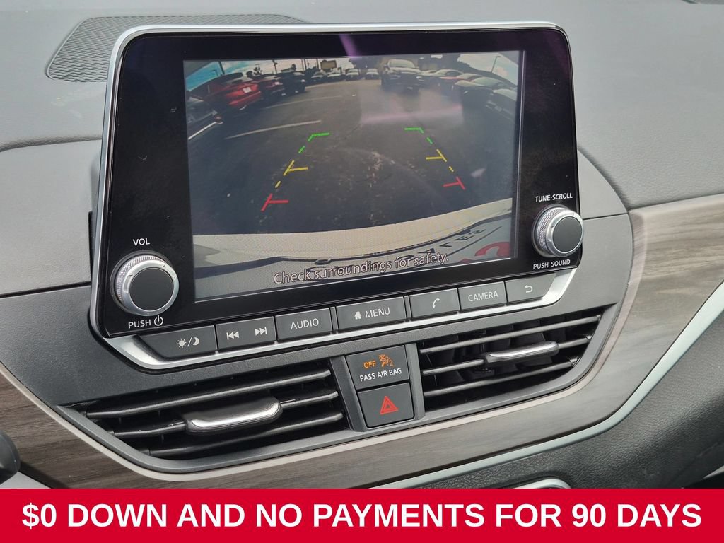 Used 2025 Nissan Altima 2.5 SV FWD image 17