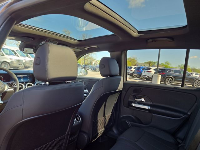 New 2026 Mercedes-Benz GLB 250 4MATIC image 26
