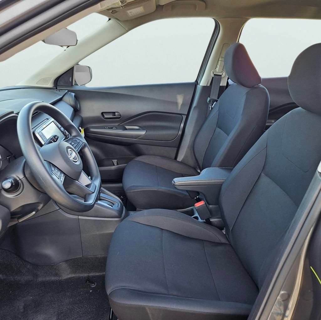 Used 2025 Nissan Kicks Play S FWD image 10