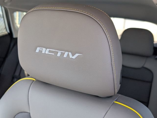 Used 2025 Chevrolet Trax ACTIV w/ Driver Confidence Package image 24