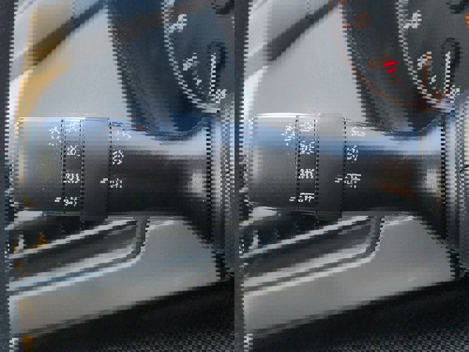 Certified 2024 Subaru Crosstrek 2.0i Premium image 29