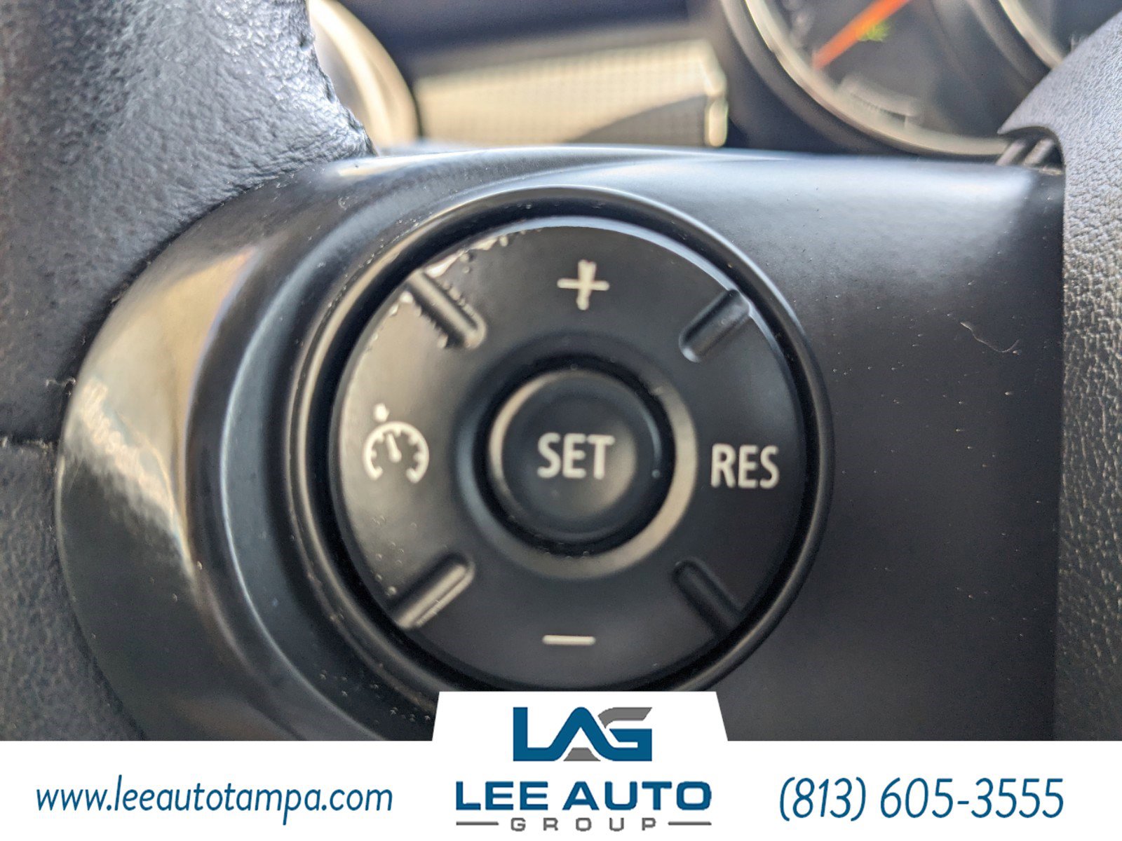 Used 2015 MINI Cooper 2-Door Hardtop image 22