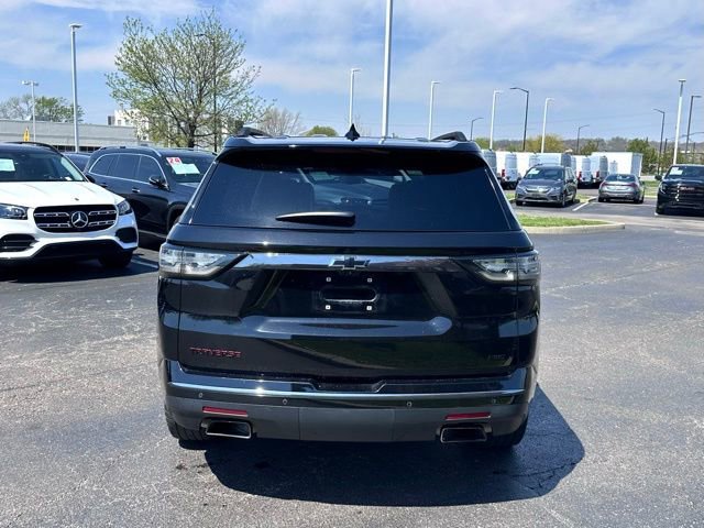 Used 2019 Chevrolet Traverse Premier w/ Redline Edition AWD/4WD image 7